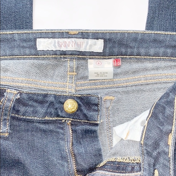 Skinny Fit Blue Jeans Size: 6 - Picture 3 of 6